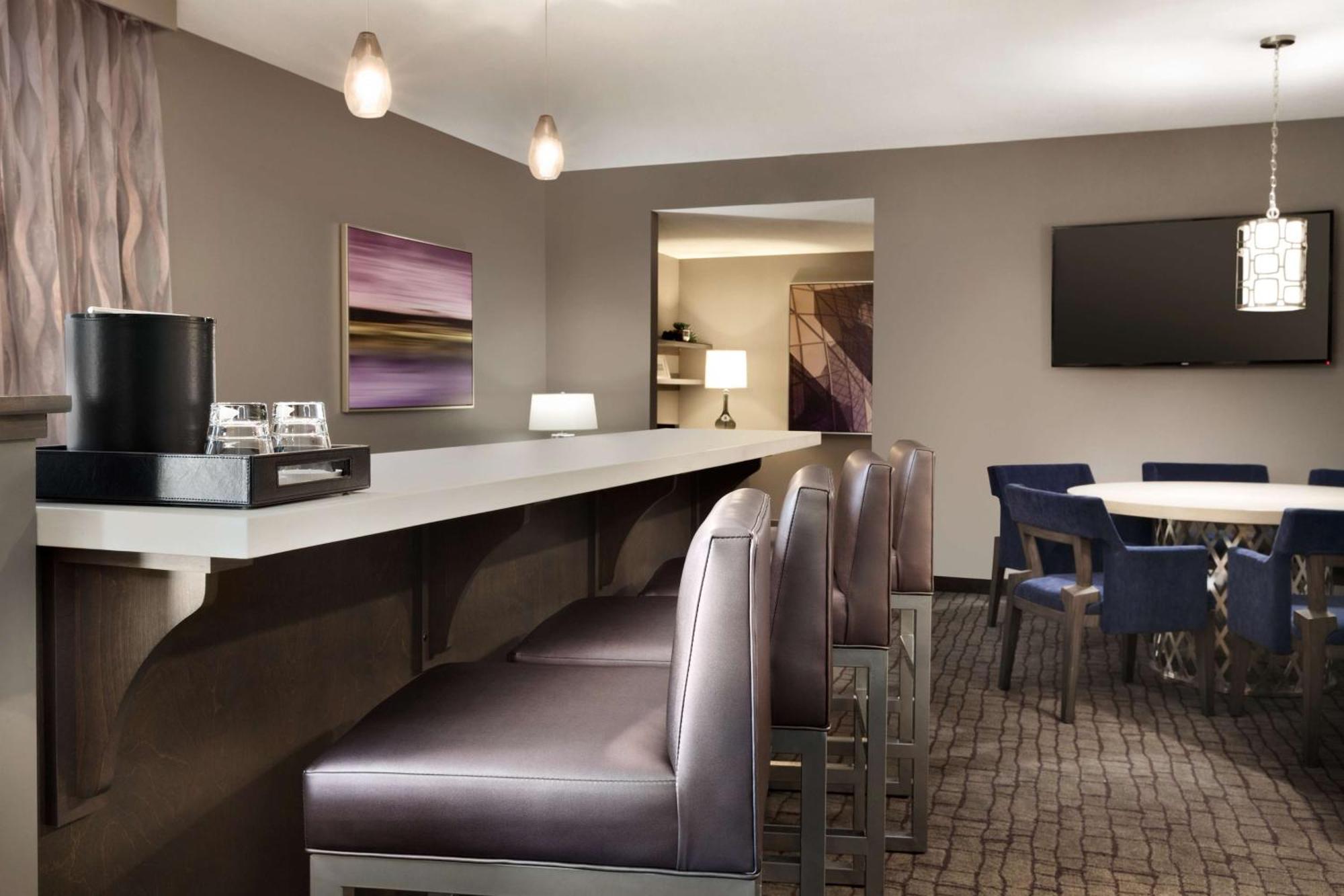 Embassy Suites By Hilton Charlotte Uptown Ngoại thất bức ảnh