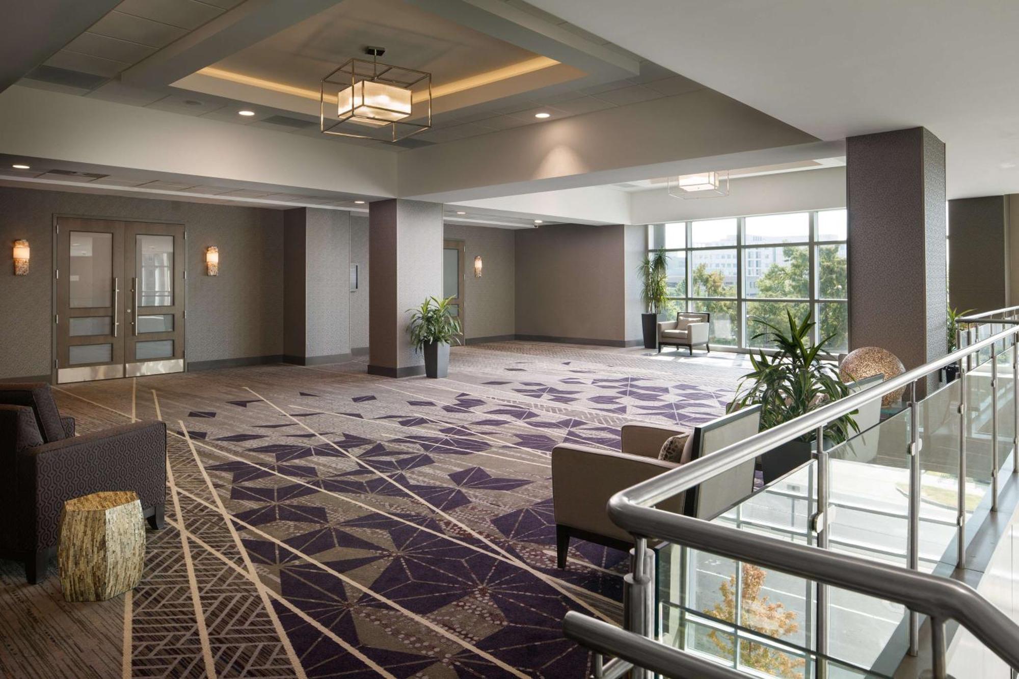 Embassy Suites By Hilton Charlotte Uptown Ngoại thất bức ảnh