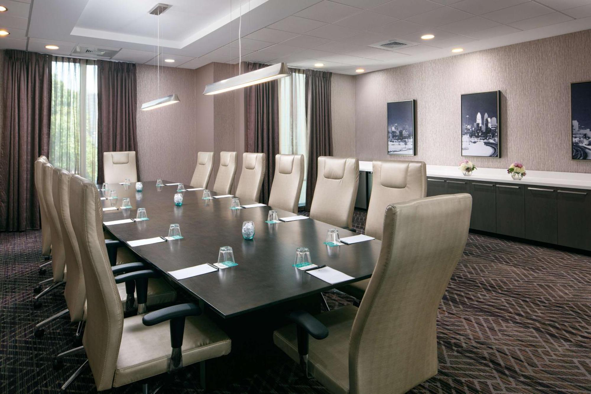 Embassy Suites By Hilton Charlotte Uptown Ngoại thất bức ảnh